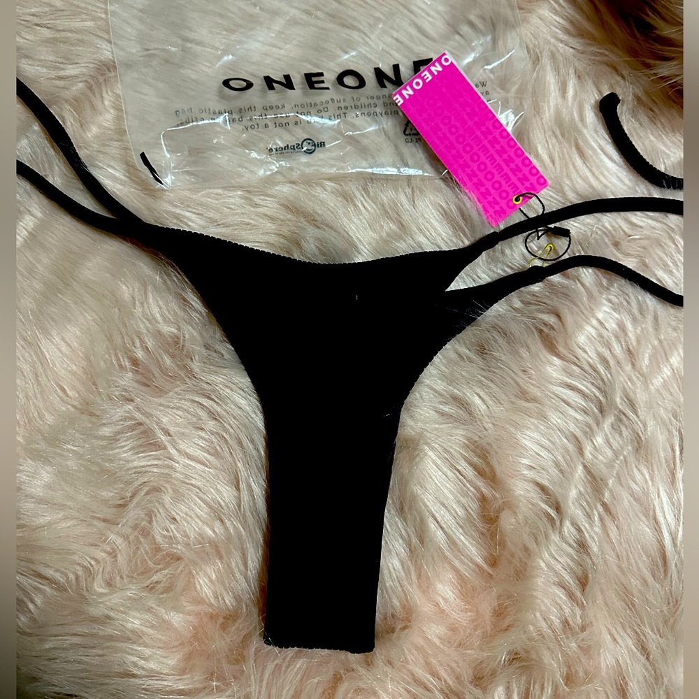 OneOne Swim Ribbed Ariel Skimpy Bottom. NWT. Sz S